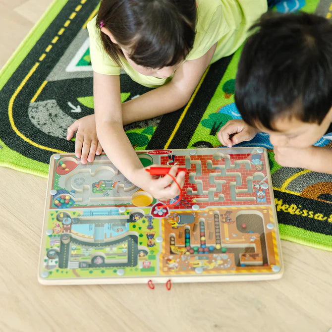 PAW Patrol™ Magnetic Wand Maze Board